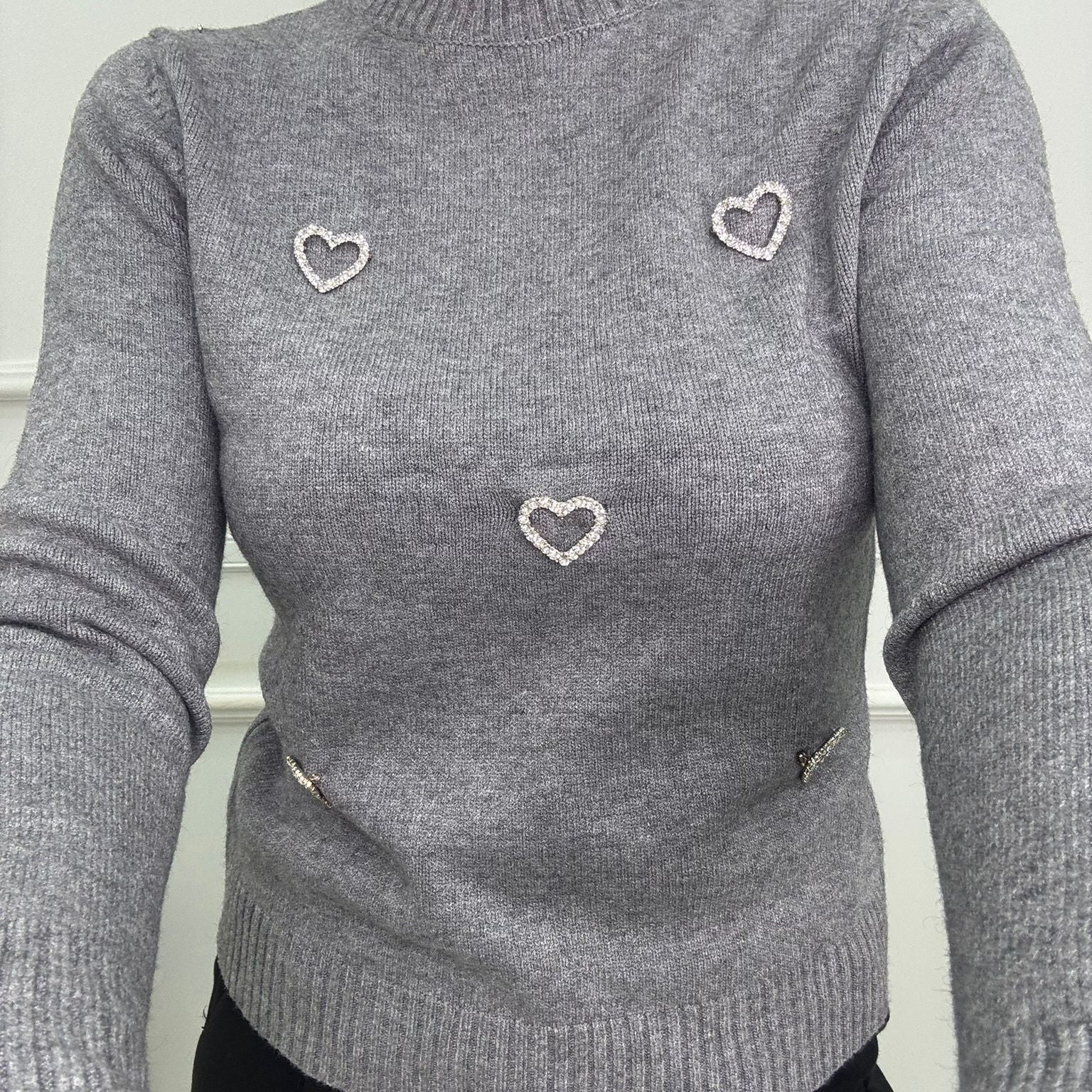 Maglione mezzo con collo con spille a cuore