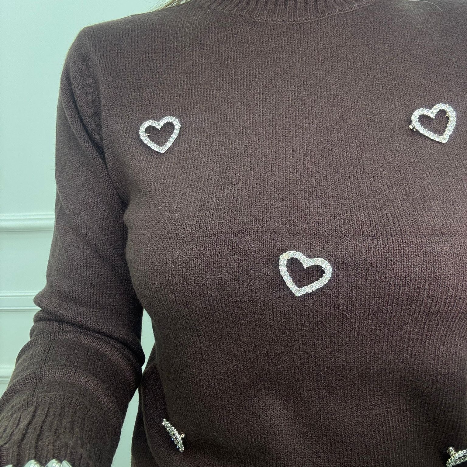 Maglione mezzo con collo con spille a cuore