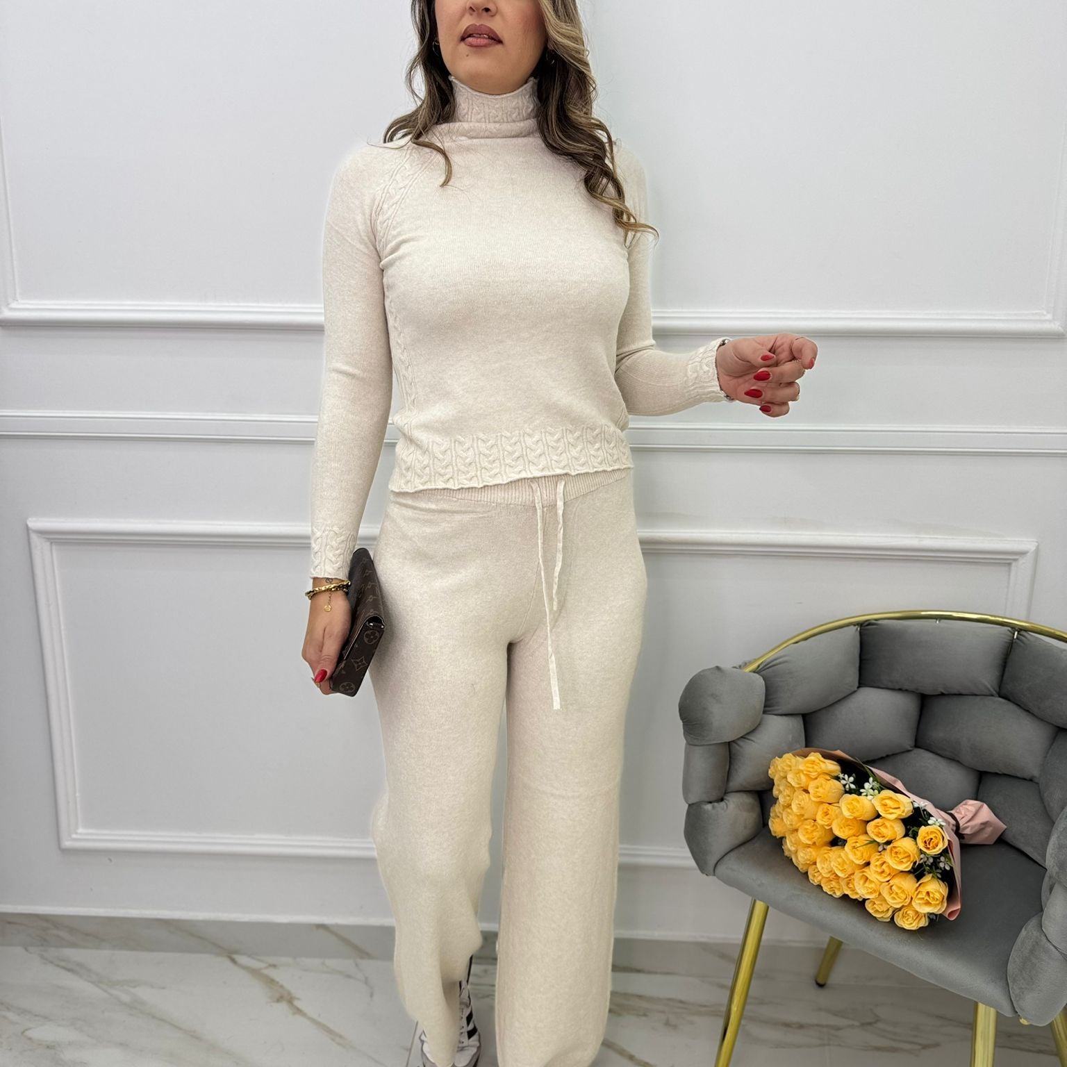 Coordinato 2 pezzi tinta unita con maglia collo alto