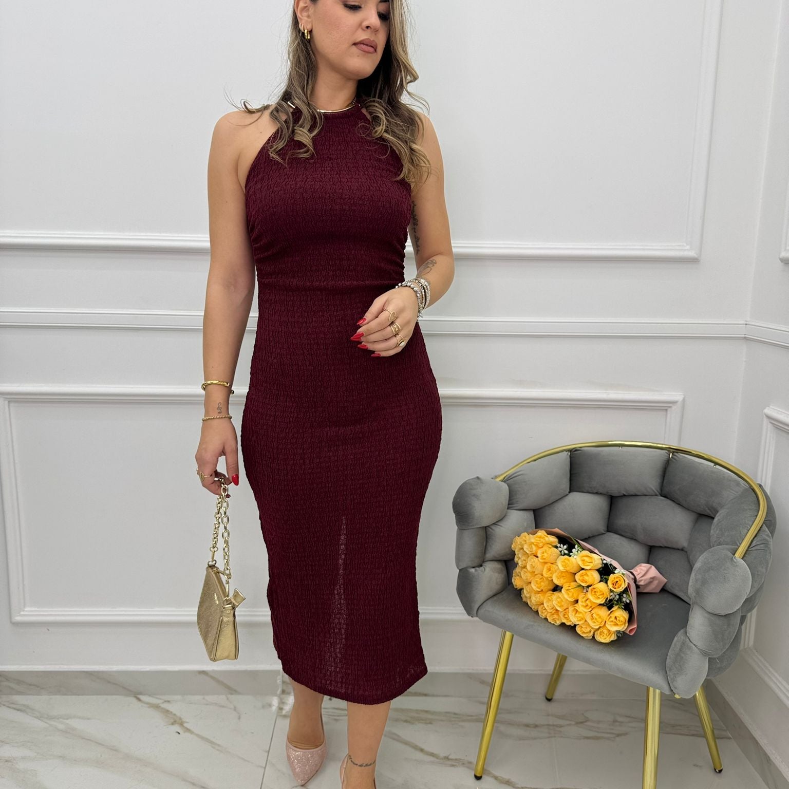 Vestito midi trama particolare con dettaglio oro