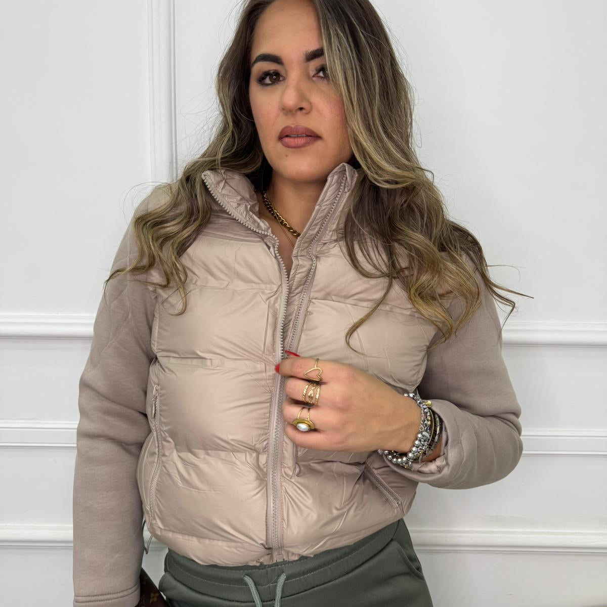 Giubbino tinta unita con maniche in tessuto