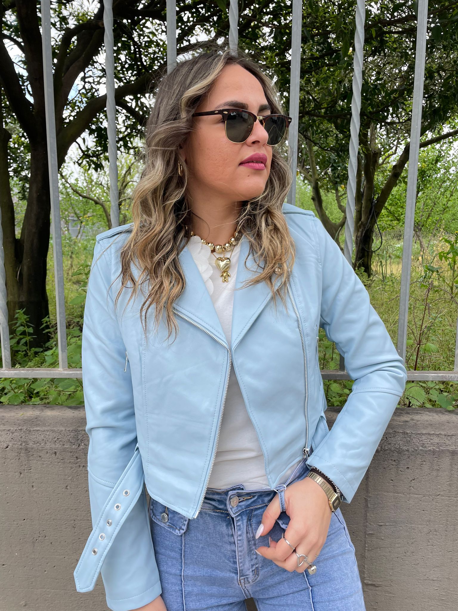 Giubbino eco pelle colorato con cintura