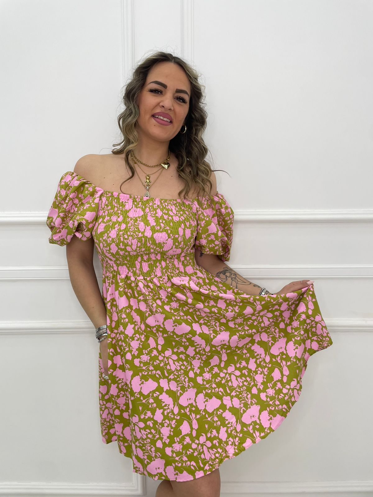 Vestitino floreale con maniche a sbuffo