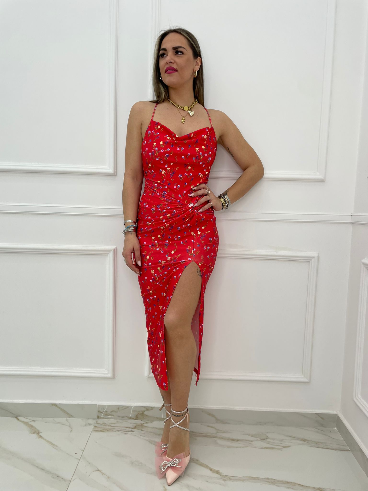 Vestito in lycra floreale con nodo e schiena scoperta