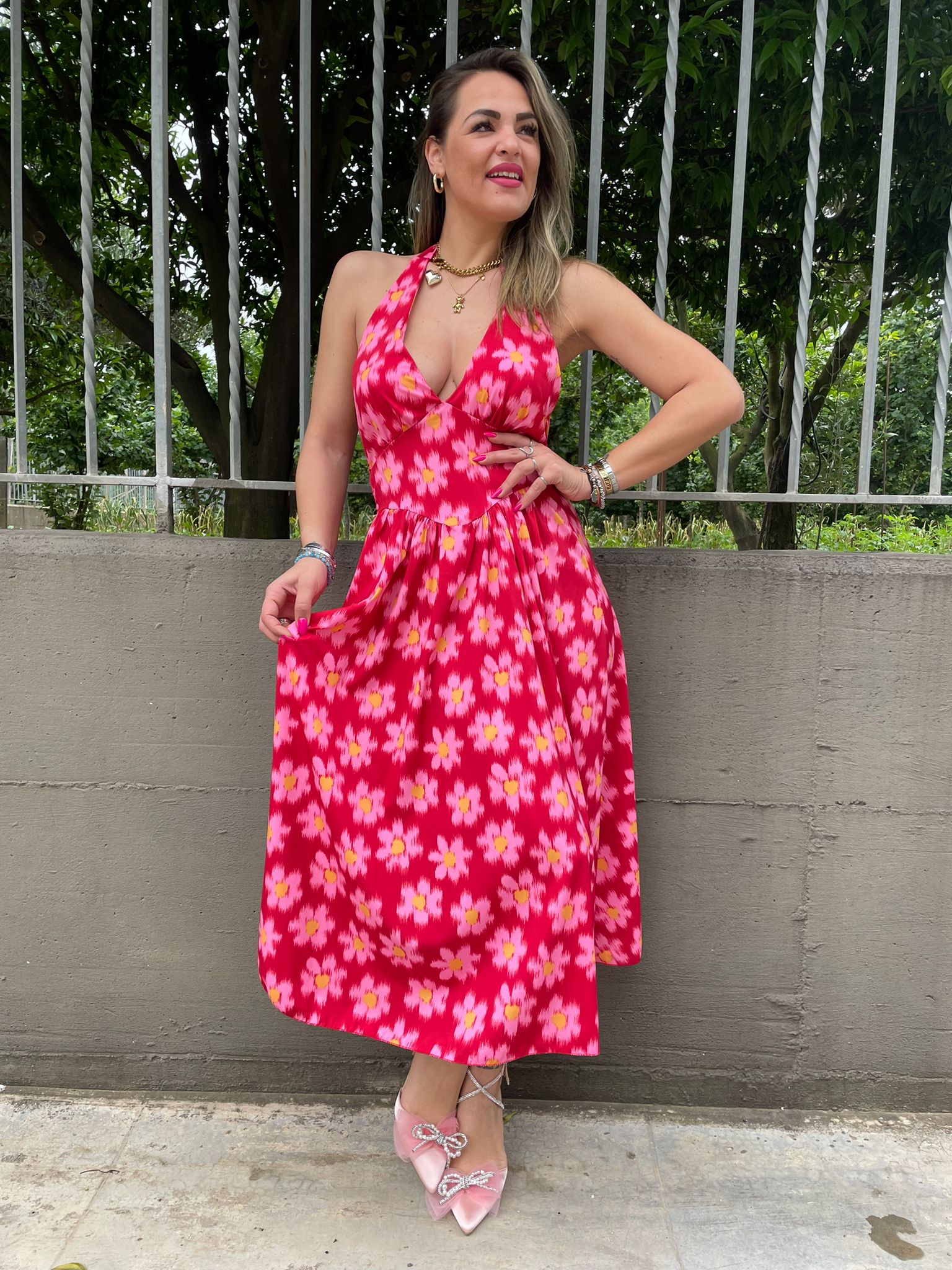 Vestito midi scampanato con schiena scoperta