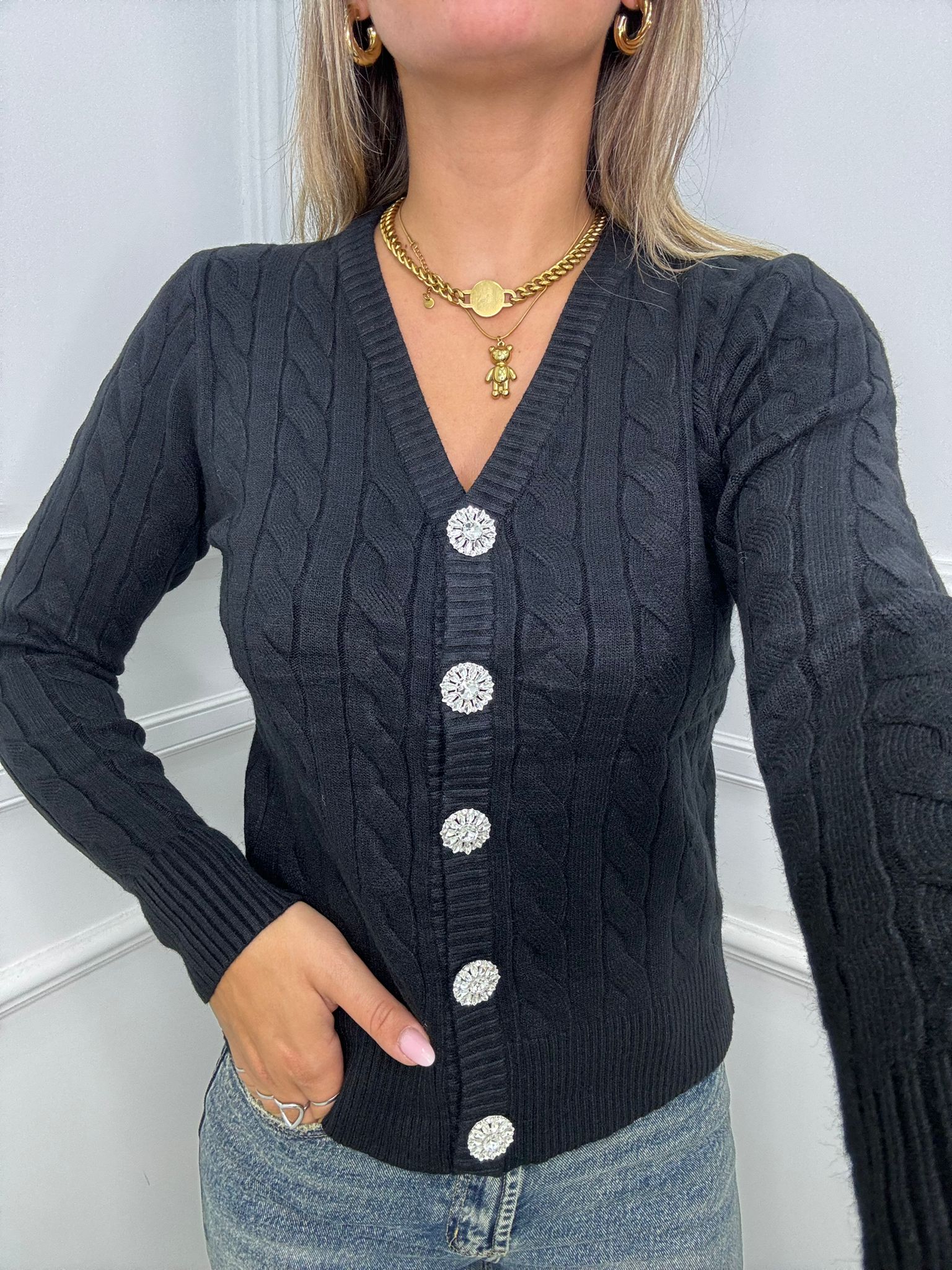 Cardigan trama treccia con bottoni gioiello