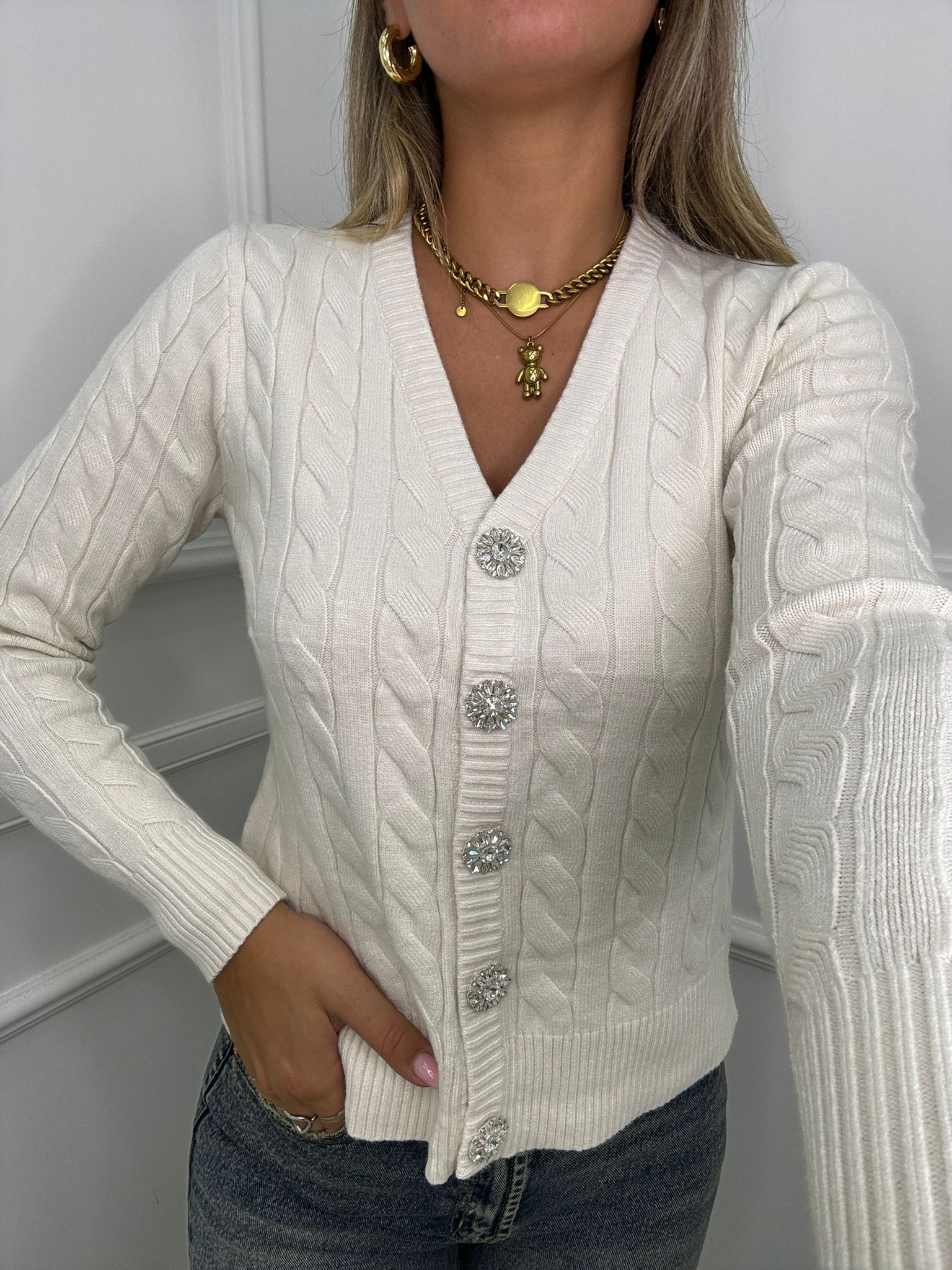 Cardigan trama treccia con bottoni gioiello