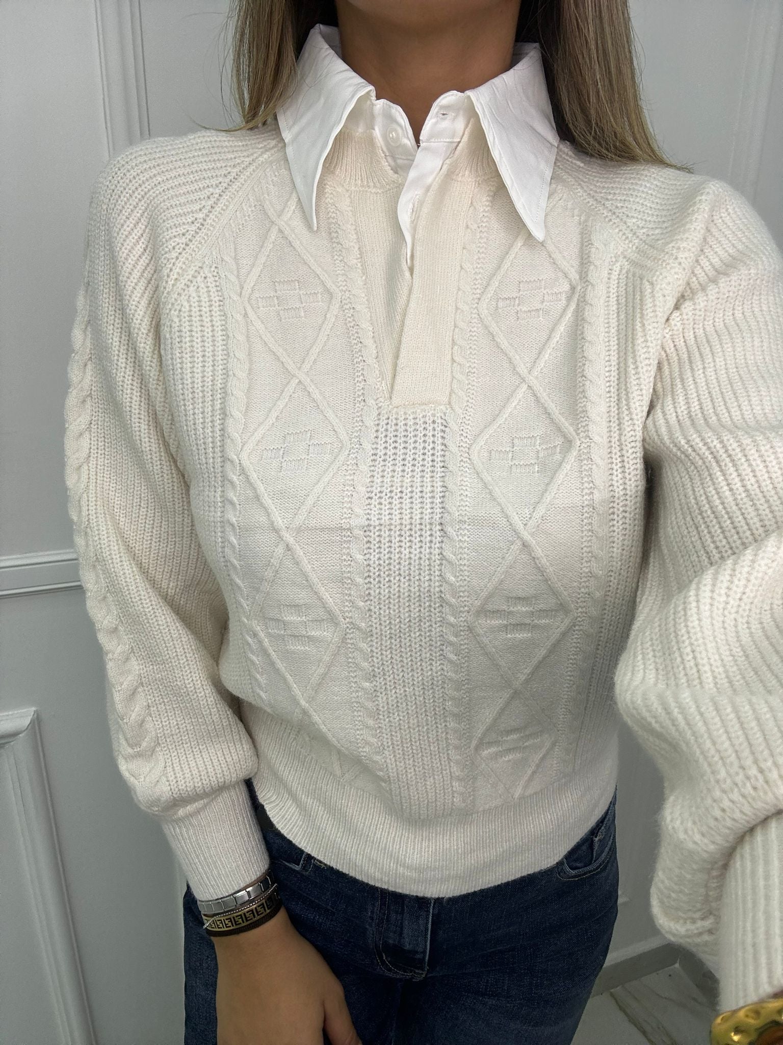 Maglione trama treccia con finta camicia