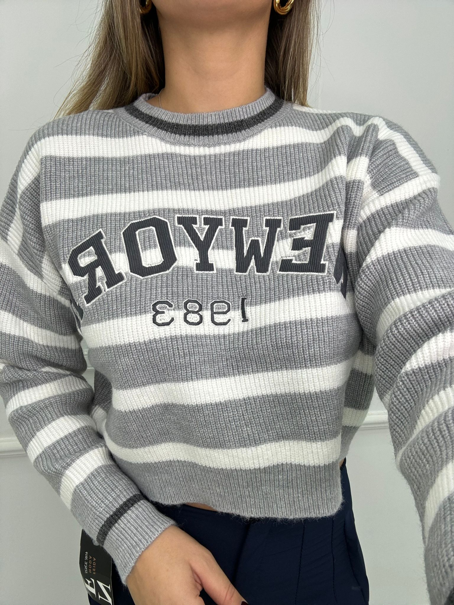 Maglioncino crop a strisce New York