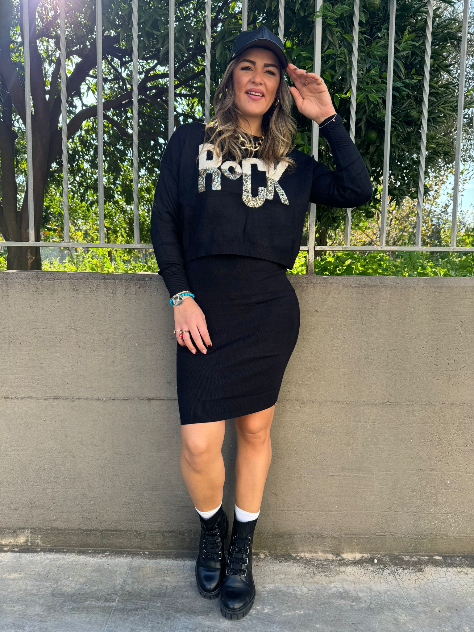 Coordinato 2 pezzi con vestito e maglia con paillettes