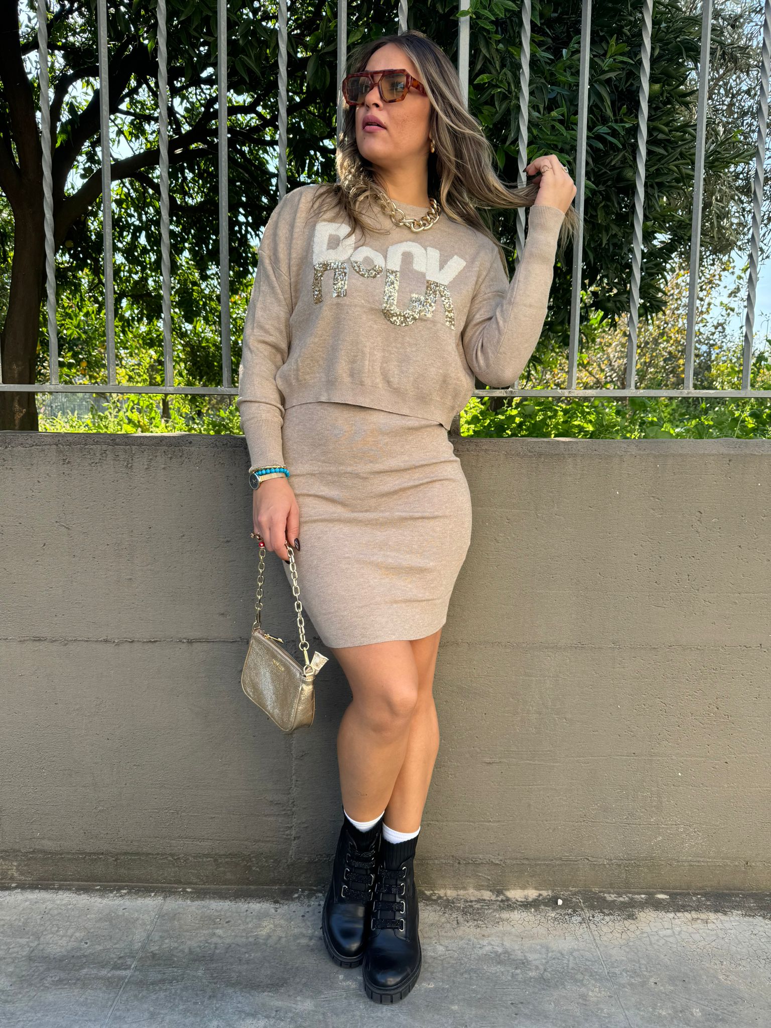 Coordinato 2 pezzi con vestito e maglia con paillettes