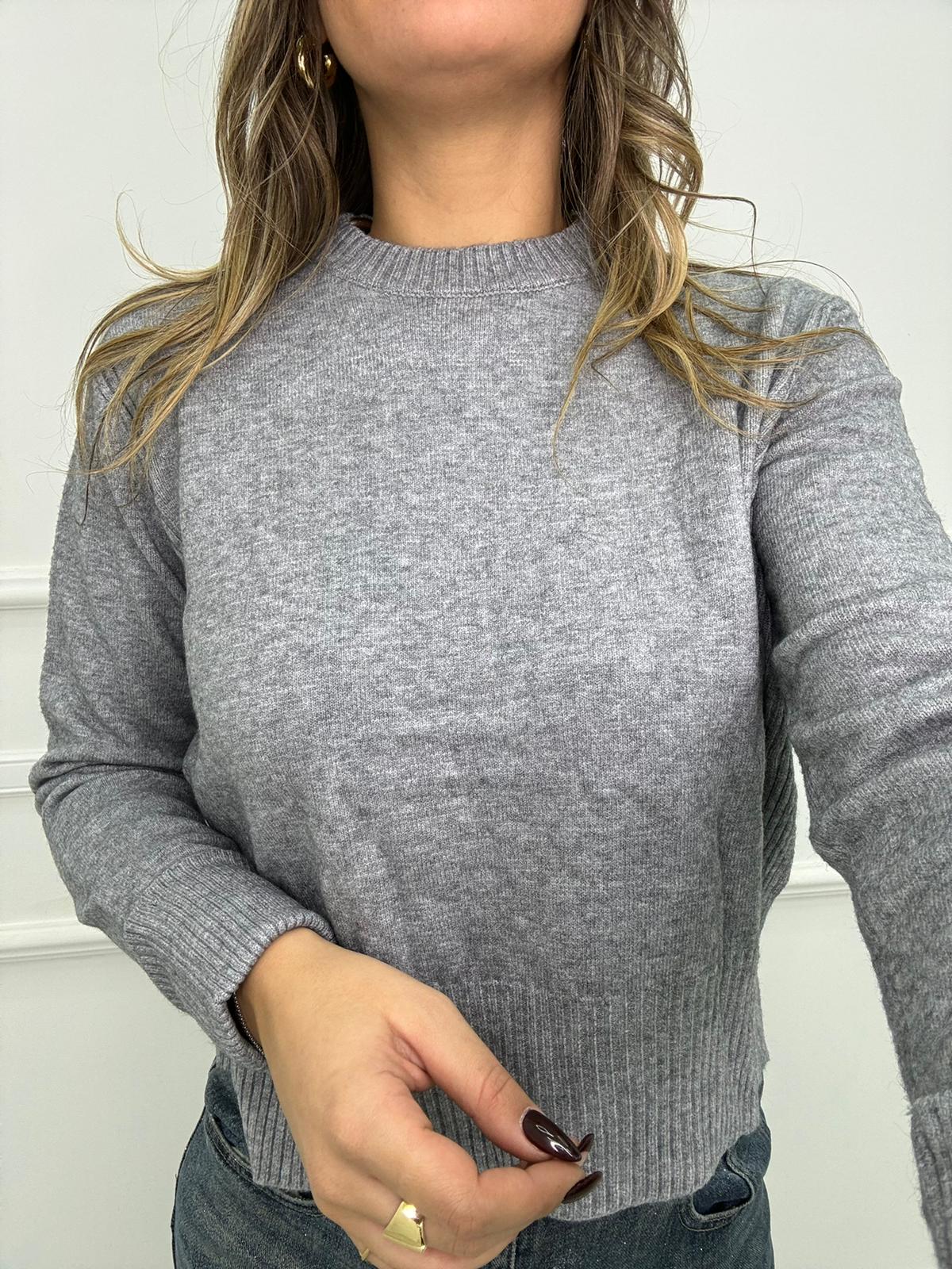 Maglione con risvolto ai polsi