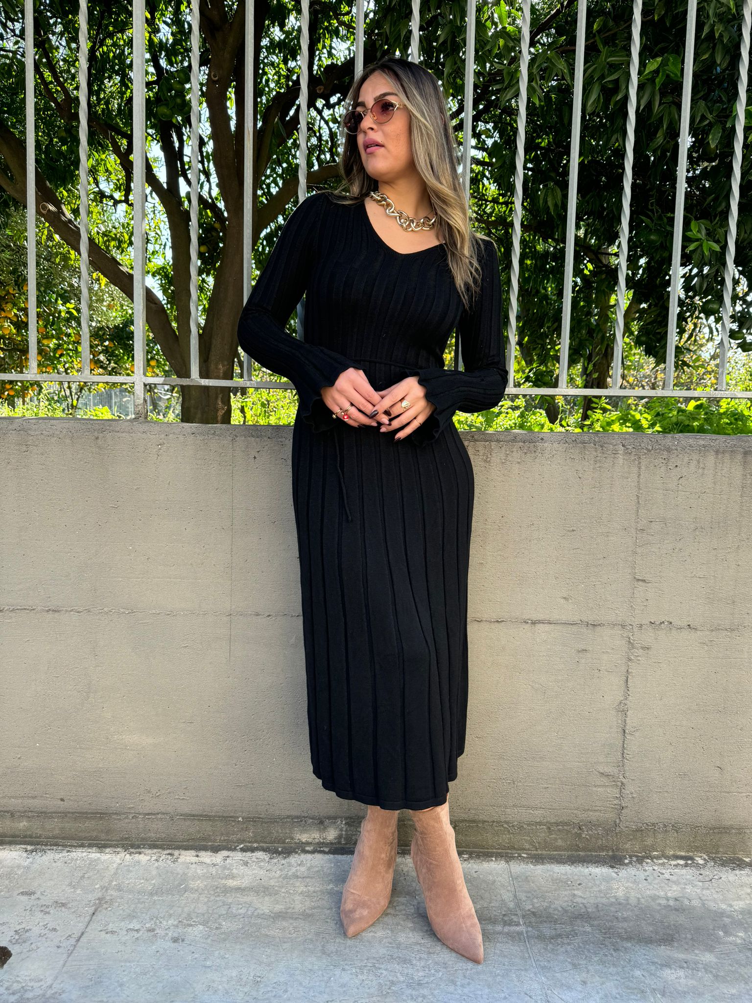 Vestiti midi a coste scampanato