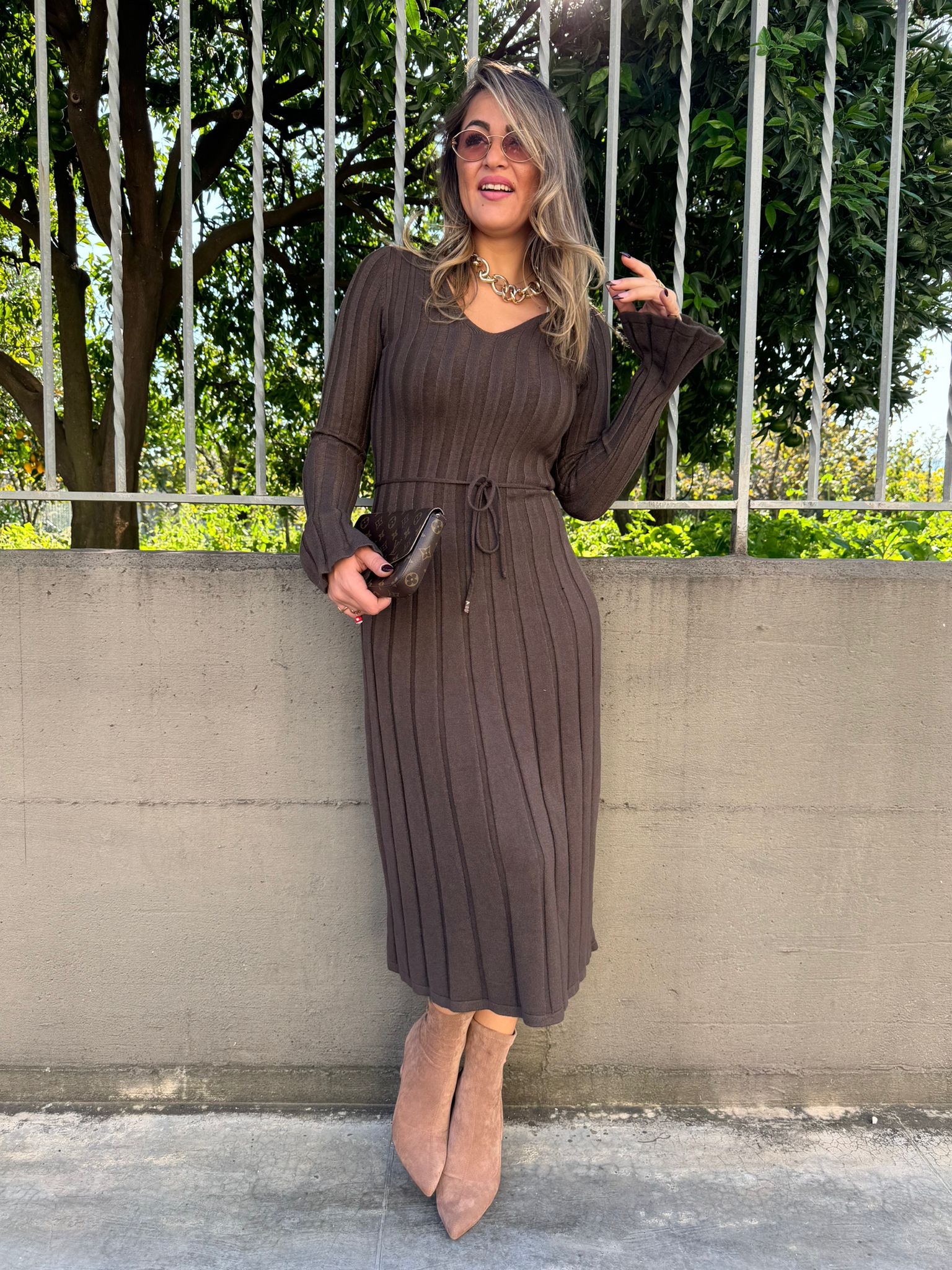 Vestiti midi a coste scampanato