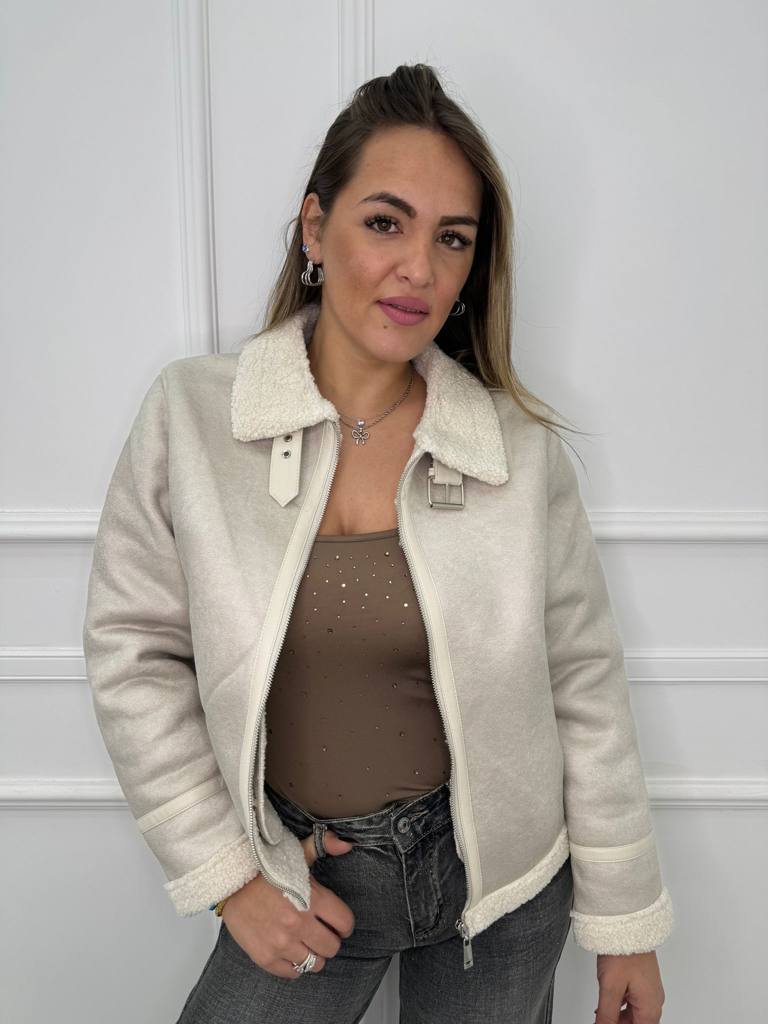 Montoncino con inserti eco pelle e zip