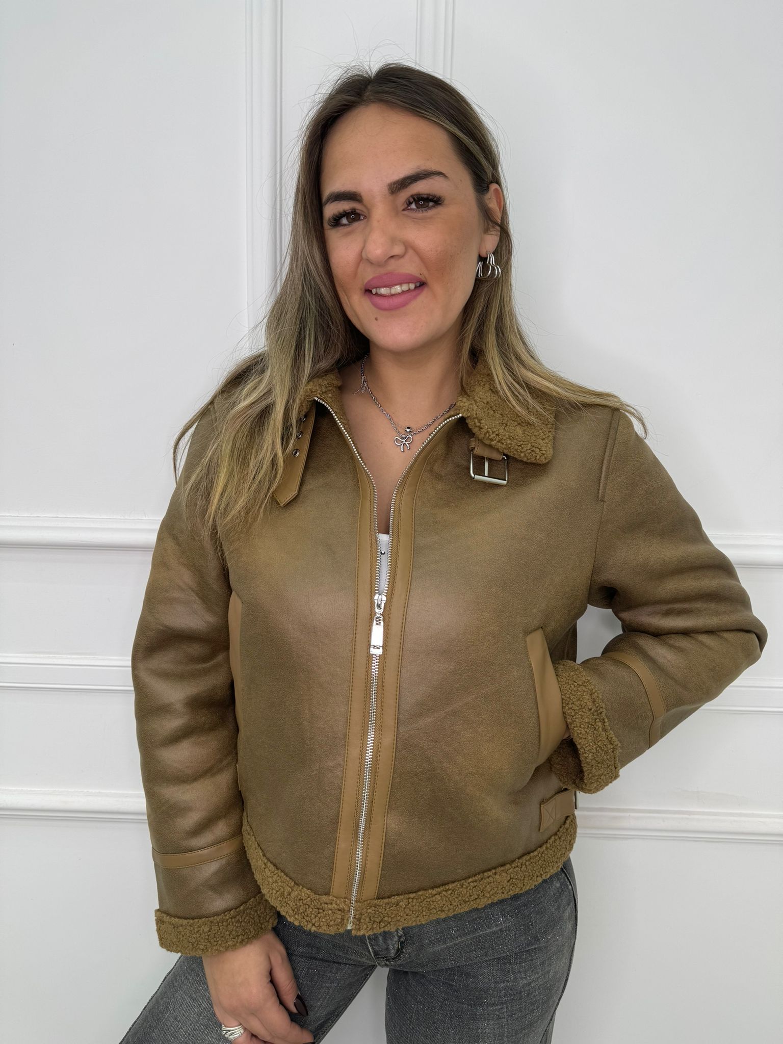 Montoncino con inserti eco pelle e zip