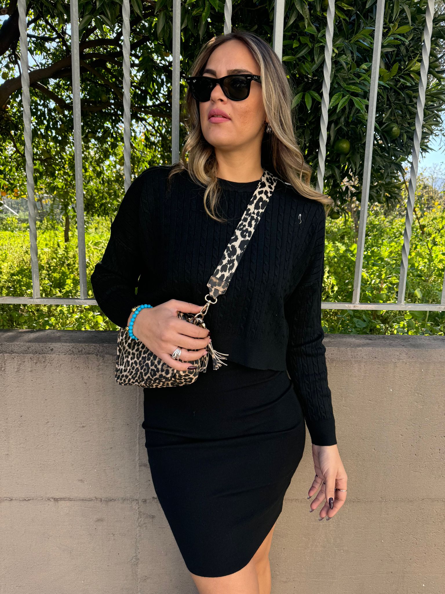 Coordinato 2 pezzi con vestito e maglia trama treccia