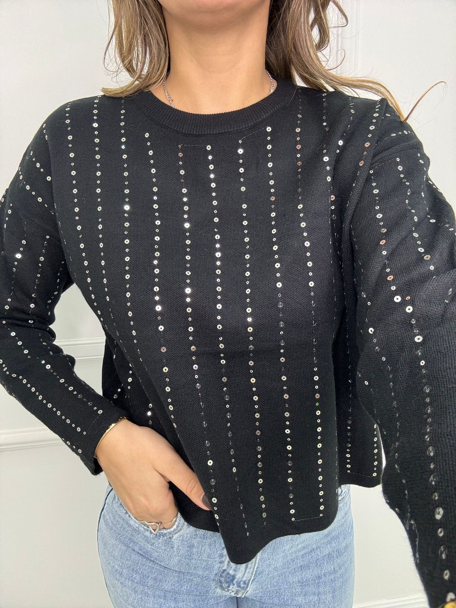 Maglione giro collo con paillettes