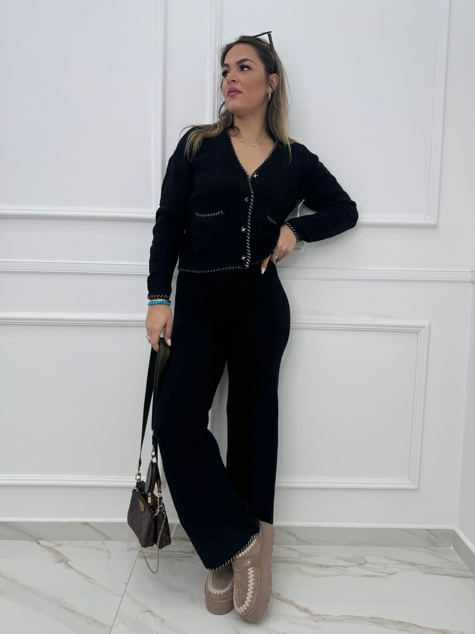 Coordinato 2 pezzi trama treccia con cardigan scollo a V