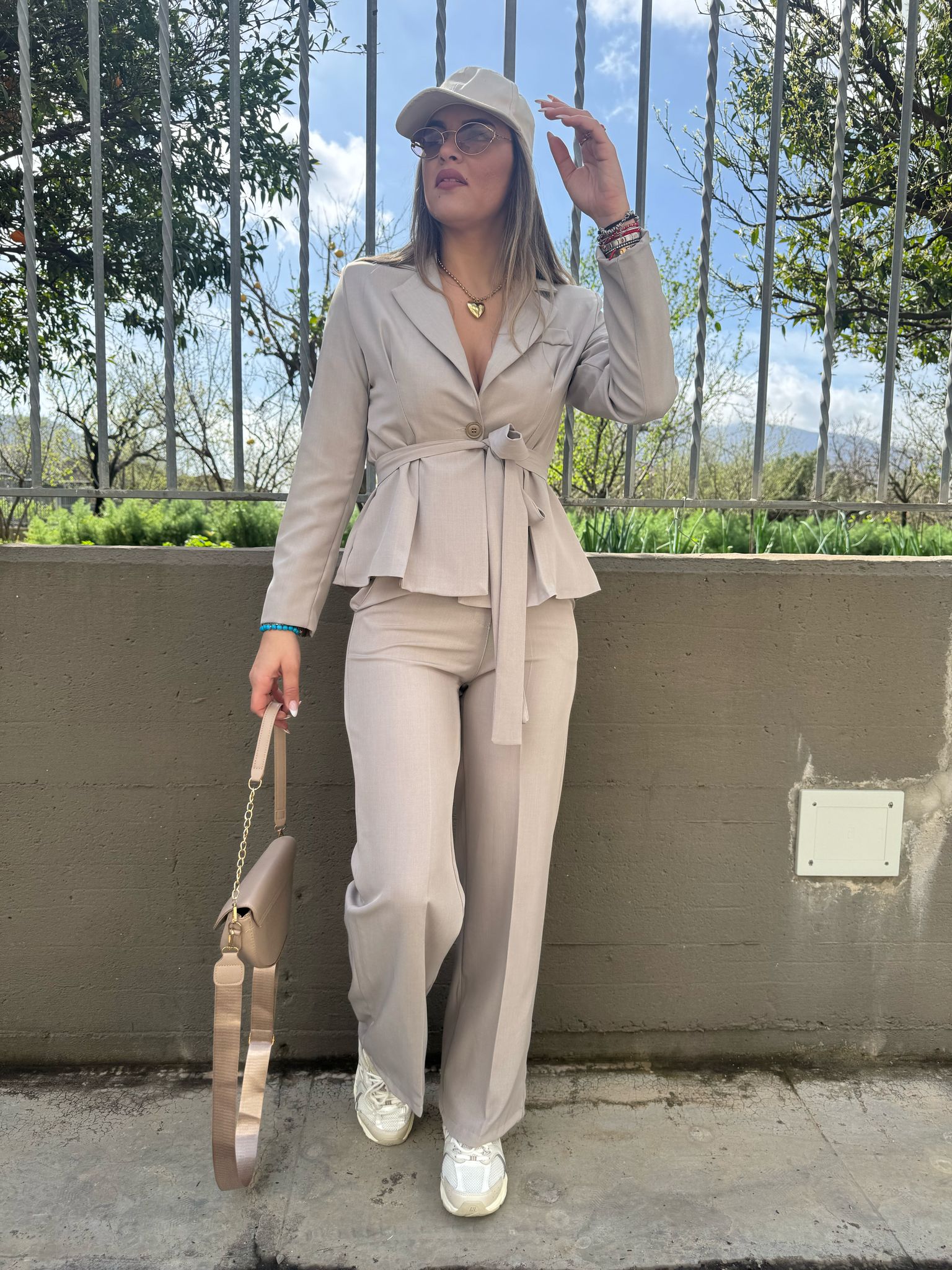 Tailleur 2 pezzi con giacca con pinces
