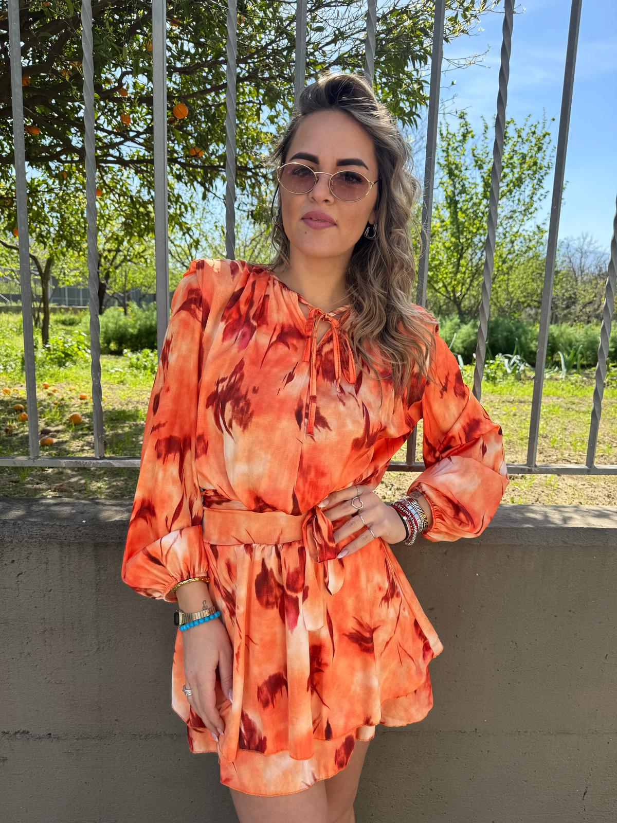 Vestitino a fantasia con rouches e spalline