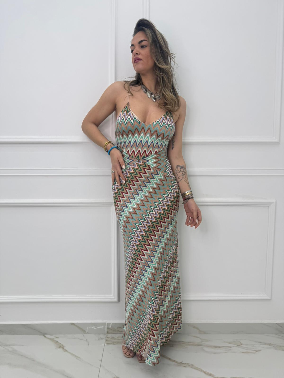 Vestito lungo fantasia colorata con schiena scoperta