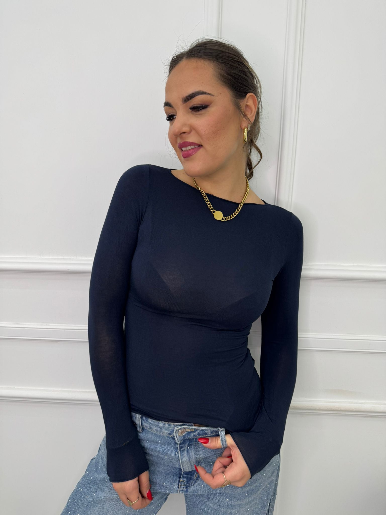 Maglia in simil cashmere con scollo a barchetta