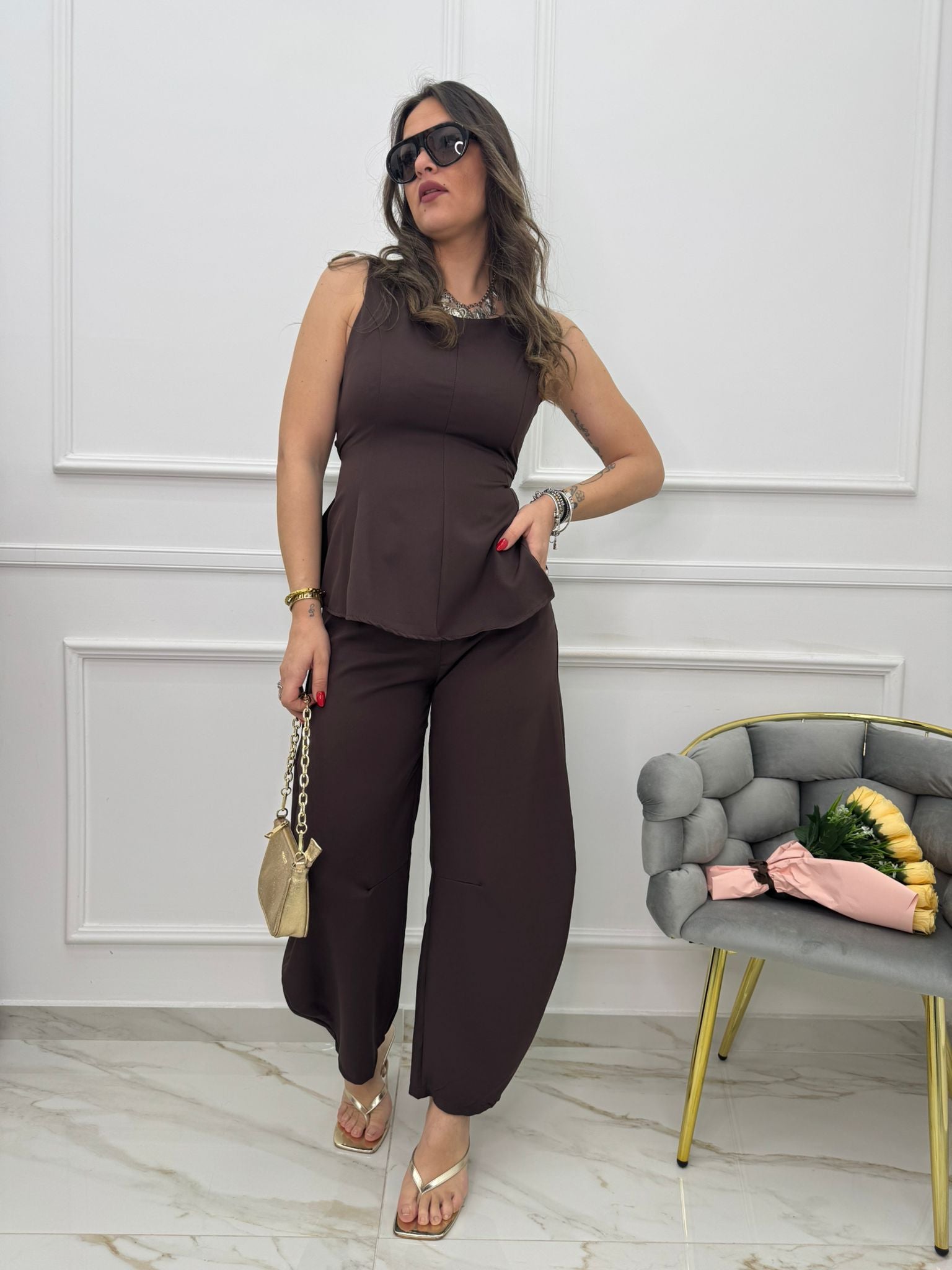 Coordinato 2 pezzi con pantalone balloon e top con laccetti