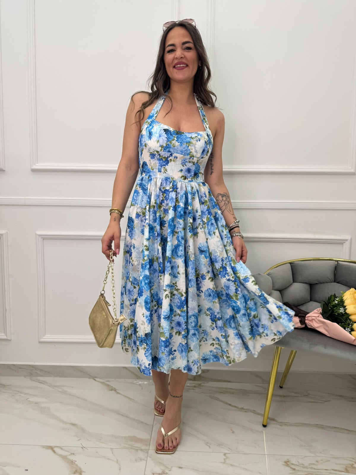 Vestito midi floreale effetto lino scampanato