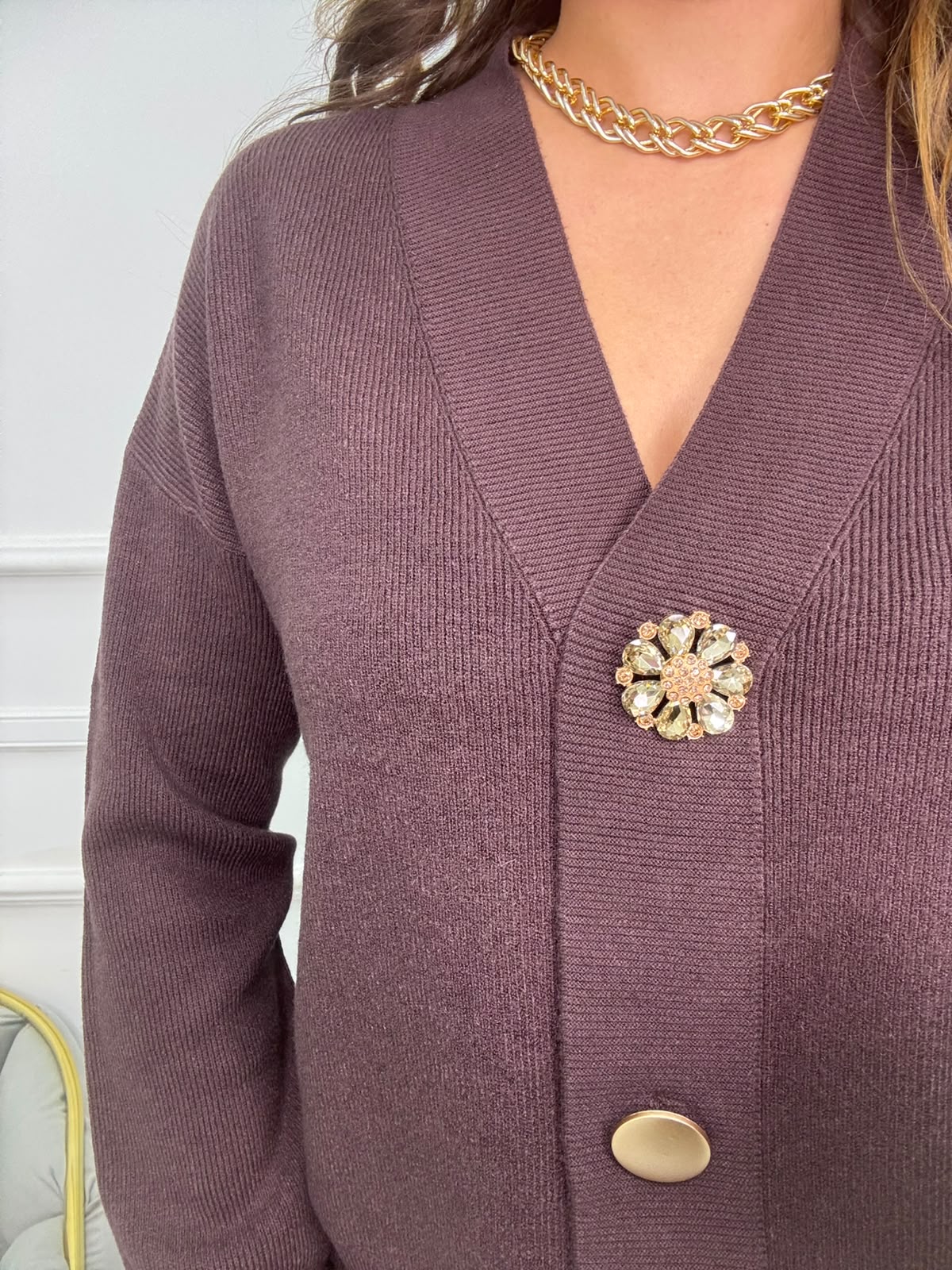 Cardigan in lana modello over con bottone gioiello