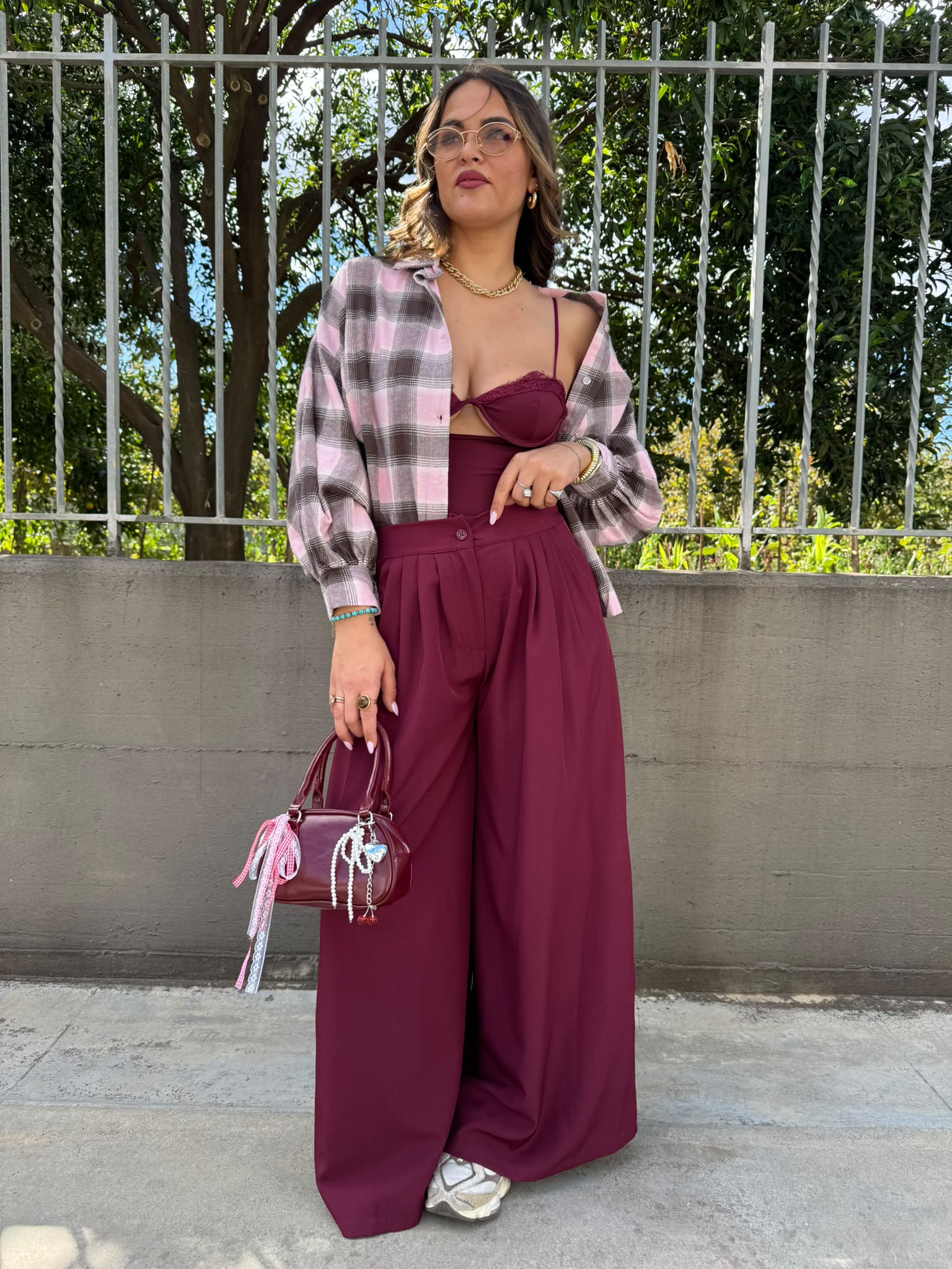 Pantalone palazzo vita alta con pinces