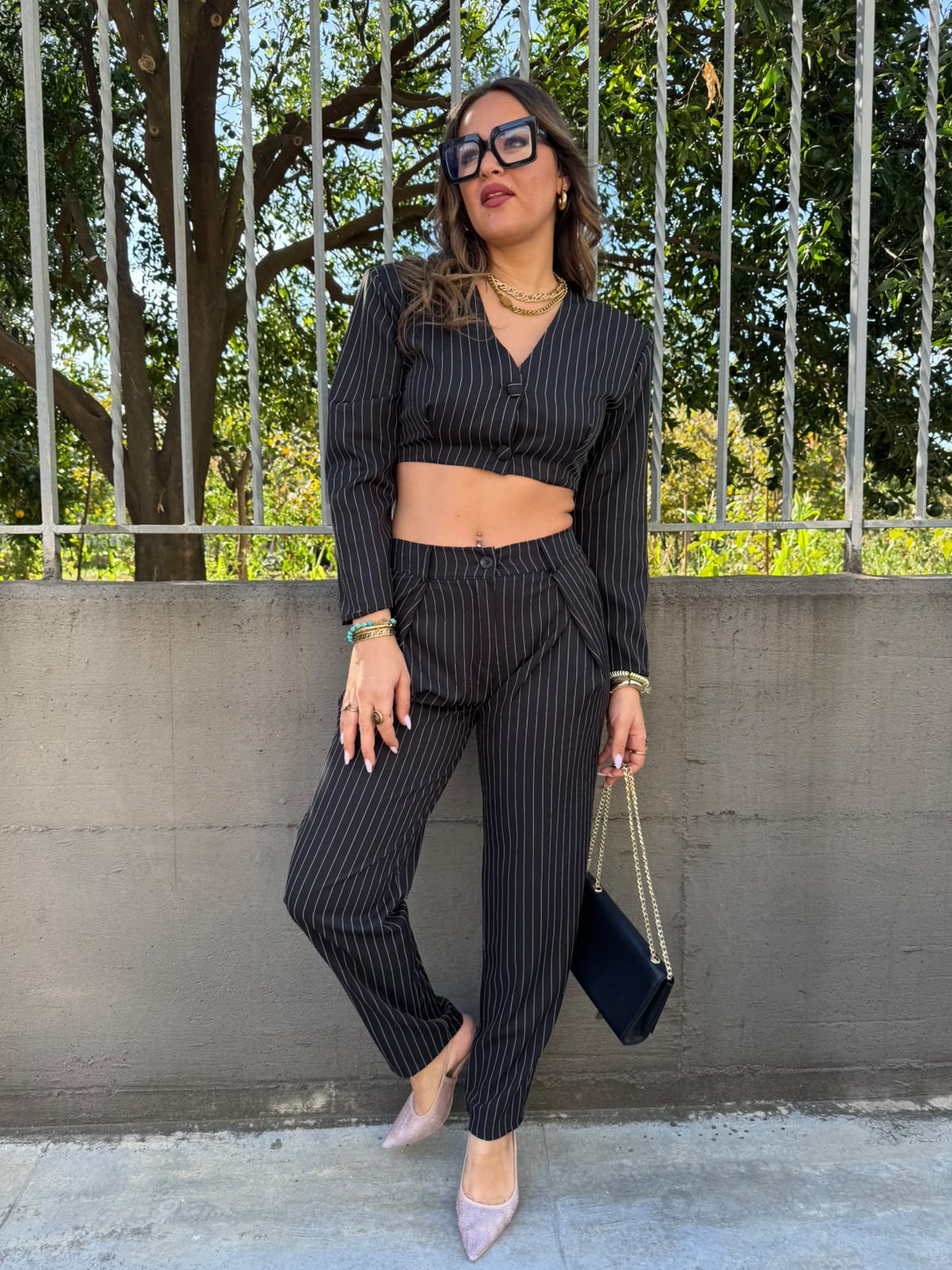 Coordinato 2 pezzi con pantalone e giacca crop a righe