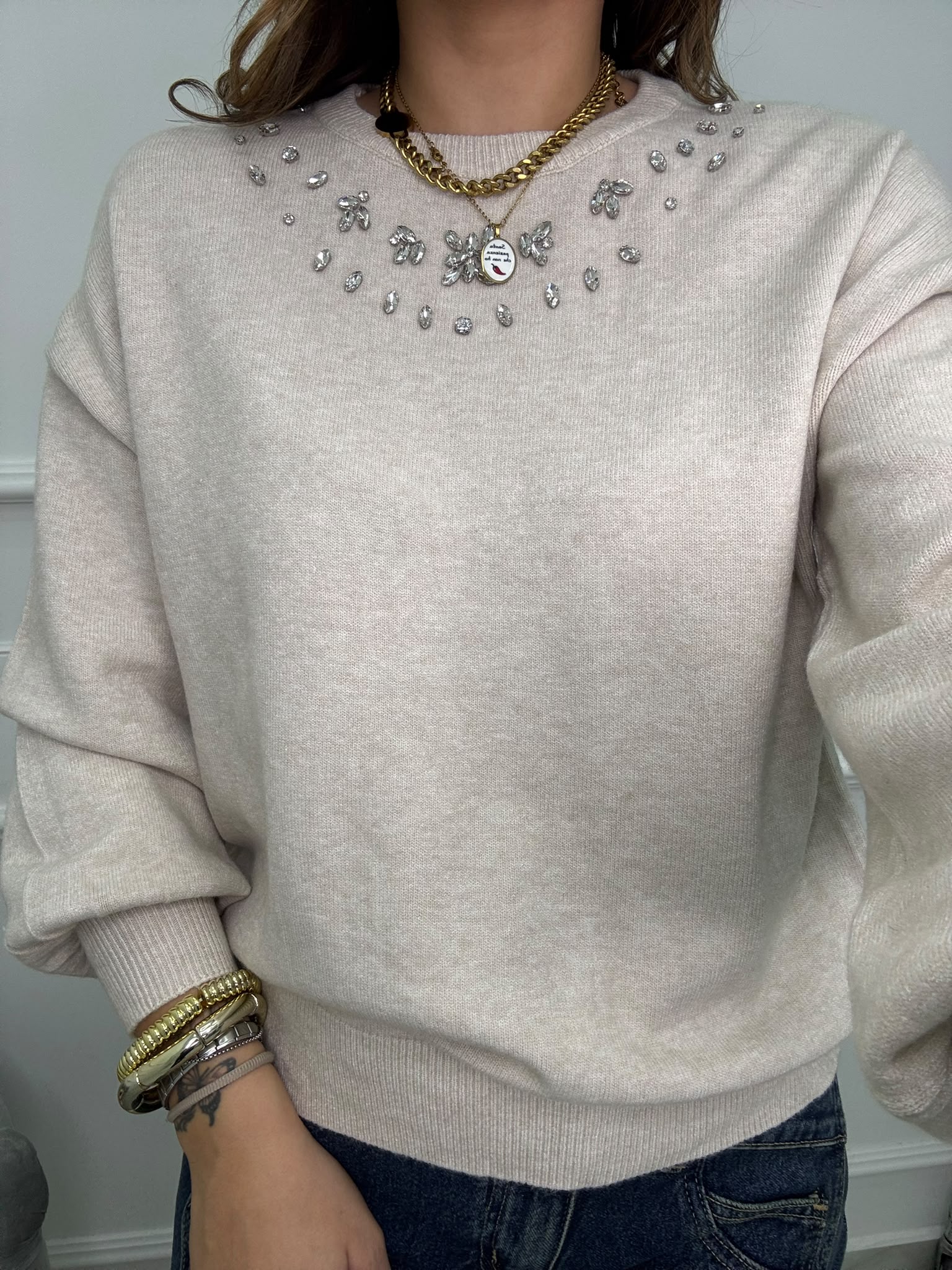 Maglia giro collo con swarovski e maniche a palloncino